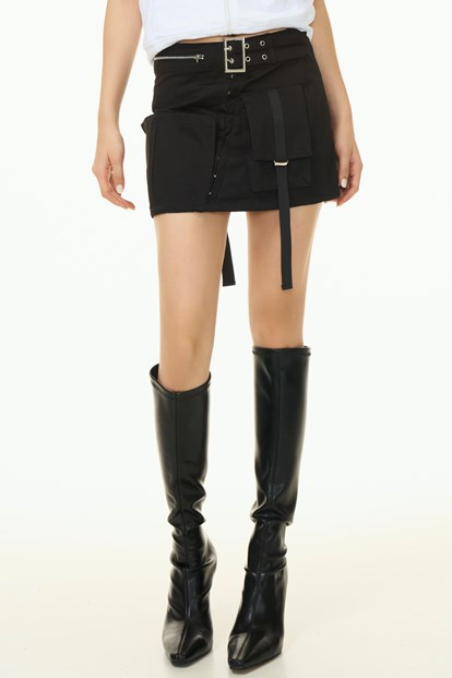 Cargo Mini Skirt 造型皮帶迷你短裙